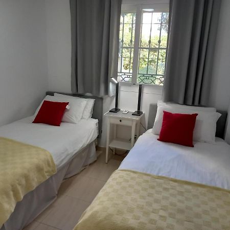 نيرخا Refurbished 2-Bed Apartment Burriana Beach. المظهر الخارجي الصورة