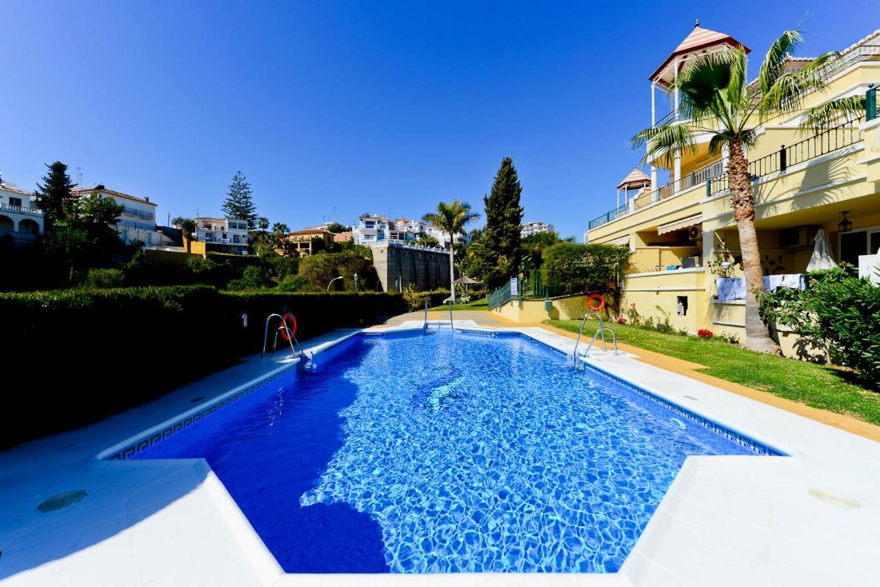نيرخا Refurbished 2-Bed Apartment Burriana Beach. المظهر الخارجي الصورة