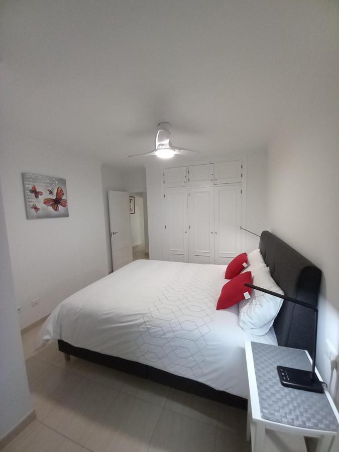 نيرخا Refurbished 2-Bed Apartment Burriana Beach. المظهر الخارجي الصورة